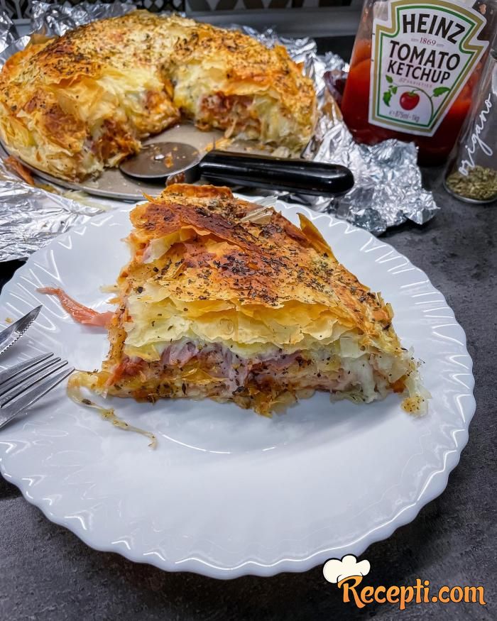 Pizza burek (4)