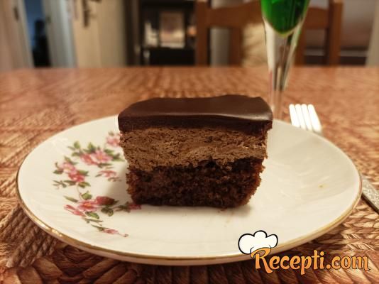 Čokoladni kolač (27)