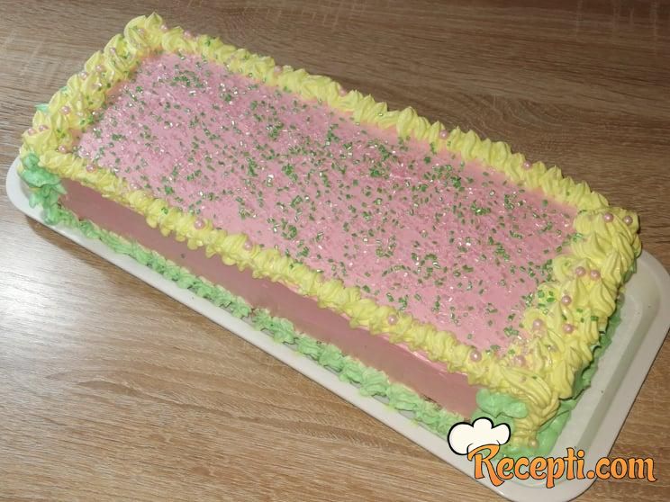 Torta sa plazmom i malinama (2)