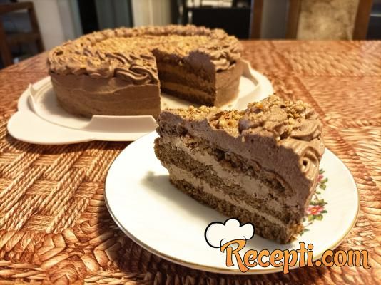 Torta sa kafom i bademima