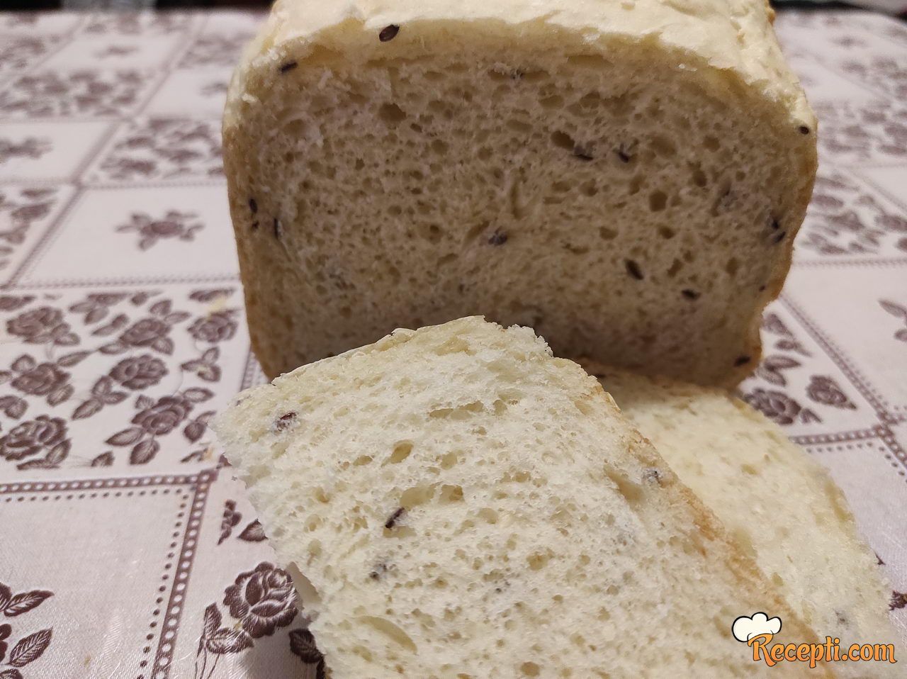 Hleb iz mini pekare sa lanenim semenom