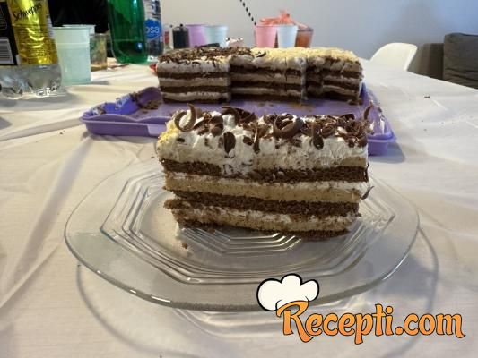 Čoko moko torta (20)