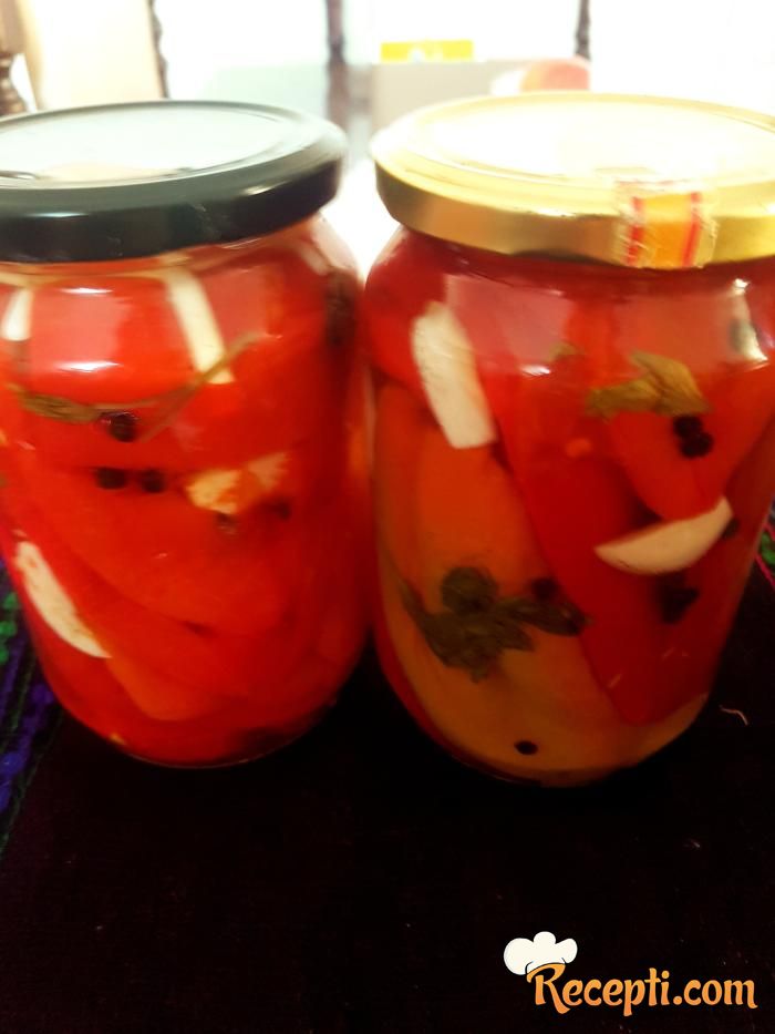 Pečene i pasterizovane paprike