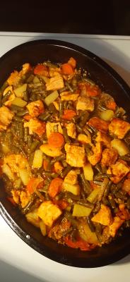 Varivo od boranije sa piletinom, iz rerne Varivo od boranije sa piletinom, iz rerne