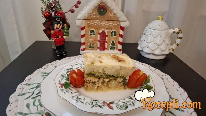 Musaka od karfiola i kelja