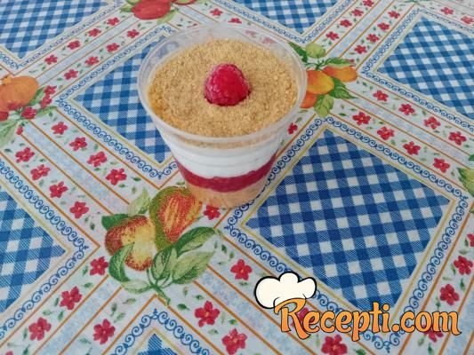 Posni desert u čaši