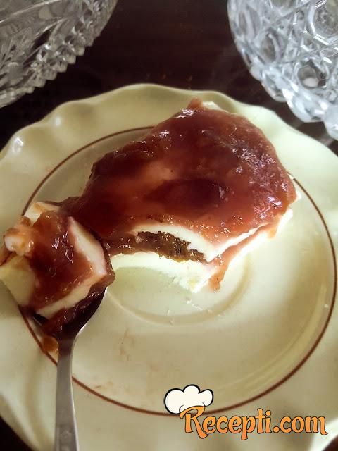 Brza voćna poslastica (desert)