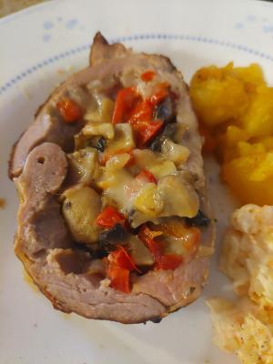 Punjeni svinjski medaljoni