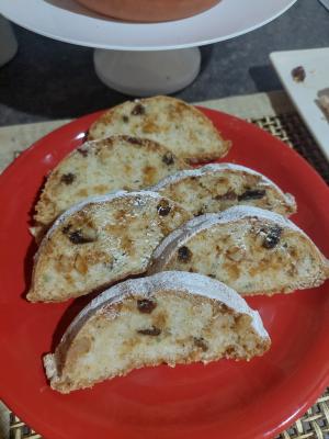 Beli kolač - komisbrot