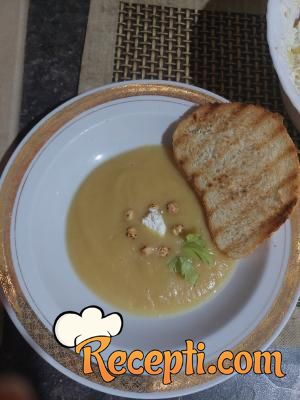 Krem supa od pašternjaka Krem supa od pašternjaka