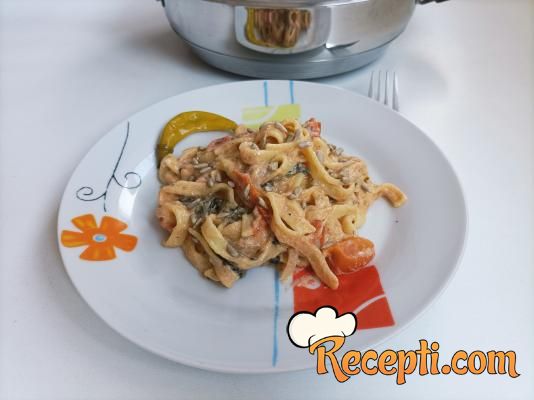 Kremasta posna testenina Kremasta posna testenina