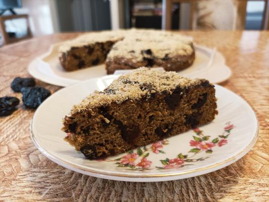 Posna pita sa suvim šljivama