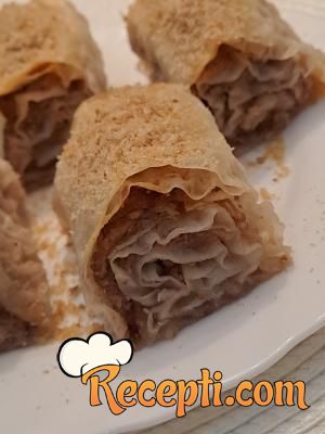 Sočna pita sa jabukama