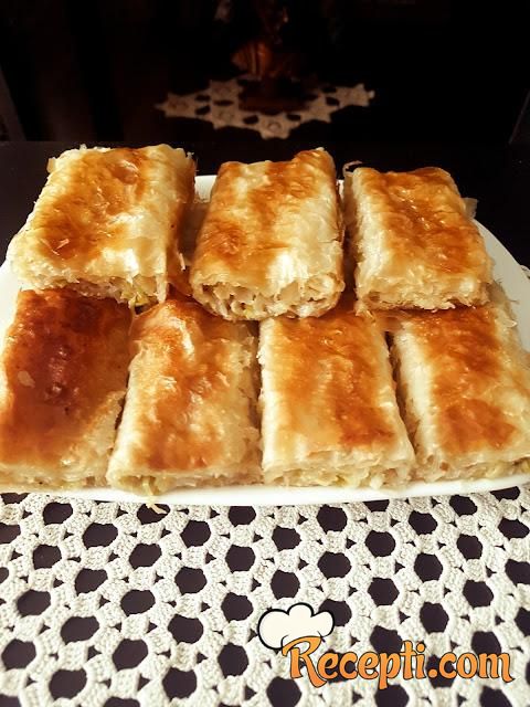 Pita sa kiselim kupusom i sirom