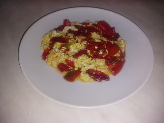 Paprika sa jajima