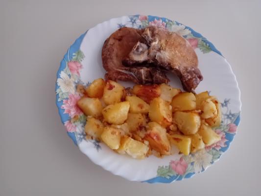 Krmenadle i krompir iz rerne Krmenadle i krompir iz rerne