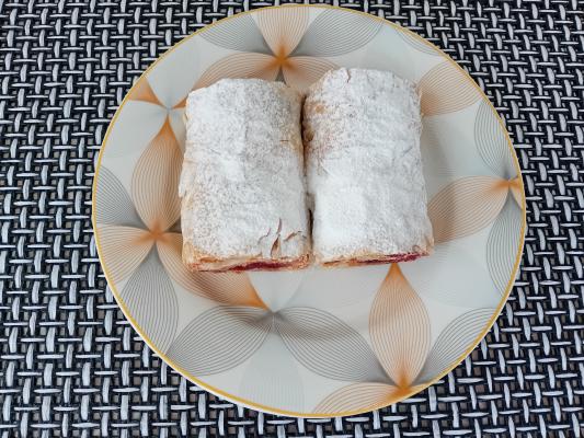 Posna pita sa višnjama Posna pita sa višnjama