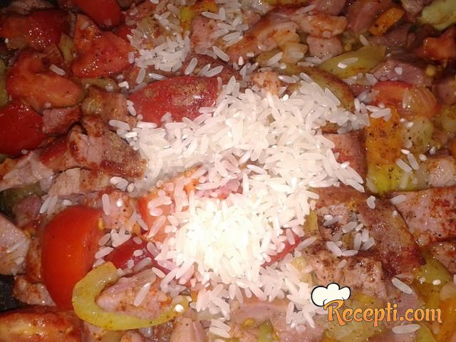Ćuretina u povrću sa rižom