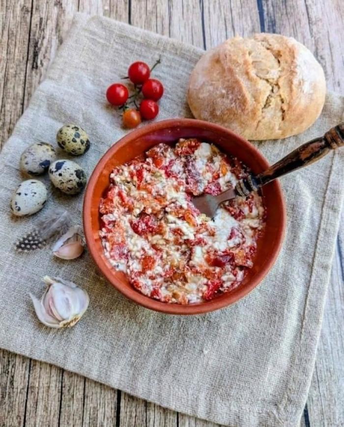 Pečena paprika sa sirom Pečena paprika sa sirom