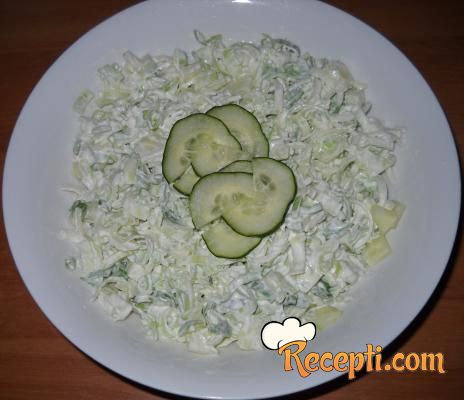 Salata od krastavaca i prazikuka