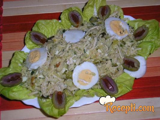 Pileća salata (3)