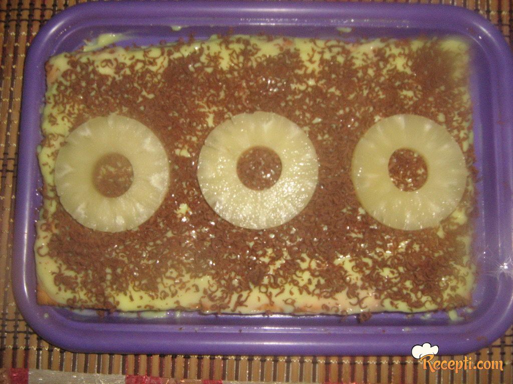 Keks torta sa ananasom