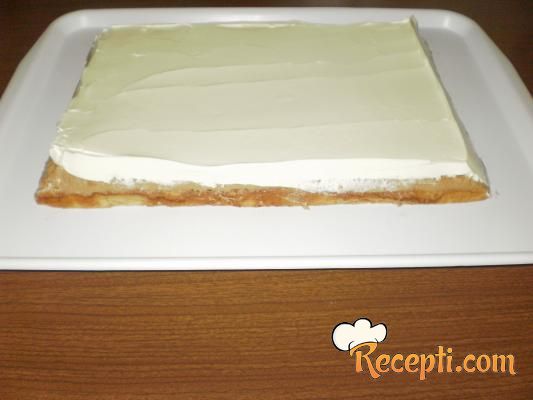 Plazma torta (sa korama i krem šlagom od vanile)