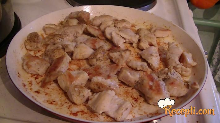 Piletina u kari sosu sa povrćem