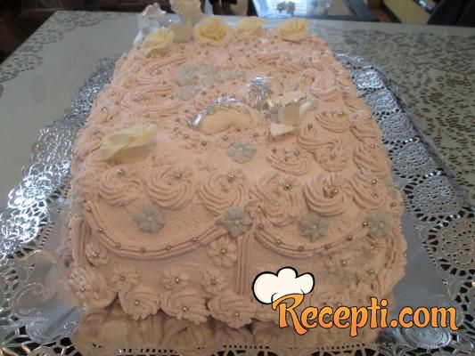 Lešnik torta (8)