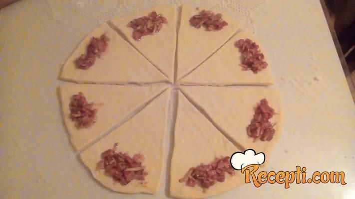 Pizza kifle (2)