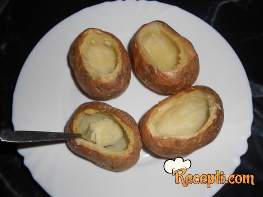 Punjeni pečeni krompiri (2)
