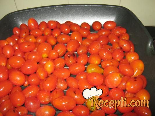 Grilovan čeri paradajz u maslinovom ulju