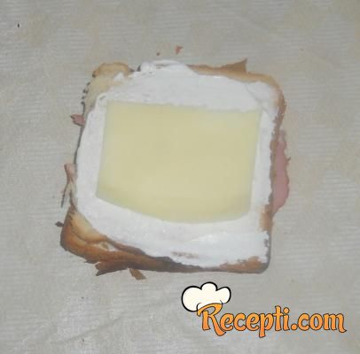 Pohovani sendviči na sprat