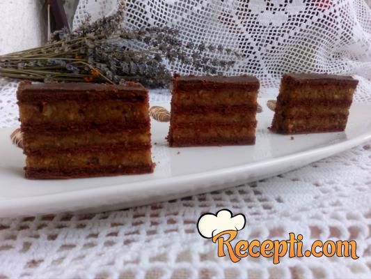Karamel kolač (6)