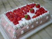 Torta sa jagodama (4)