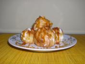 Karamel profiterole
