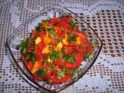Mamina pikantna salata
