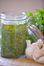 Pesto od peršuna