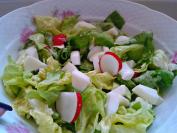 Zelena salata sa jajima i rotkvicama