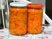 Zimska salata (šargarepa, paprika, beli luk)