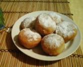 Krofne sa šećerom u prahu