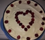Torta sa malinama i bijelom cokoladom