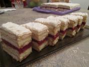 Voćne kocke sa malinama