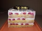 Torta sa piškotama i malinama