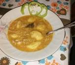 Pileći paprikaš sa noklicama (knedlicama)