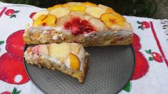 Voćna torta (breskve, kruške)