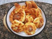 Peciva sa kozijim sirom