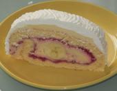 Rolat od banana sa džemom od malina