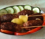 Mesne rolnice na stapiću