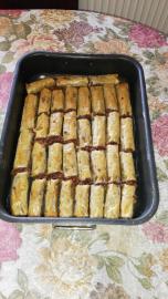 Bakava rolnice sa suvim grožđem